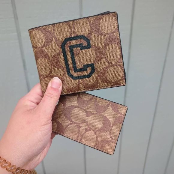 Coach 3 In 1 Wallet In Signature Canvas With Varsity Motif - Picture 2 of 7